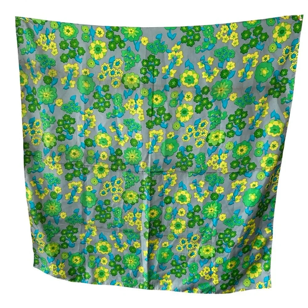 Vintage 1960s – 1970s Green Floral Silk Scarf 34x34 Retro Mod